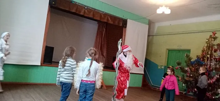 Исполнение желаний от библиотекаря Натальи Волжиной в роли Дедушки Мороза