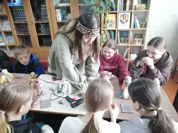 Работаем под руководством М. И. Чернопольской