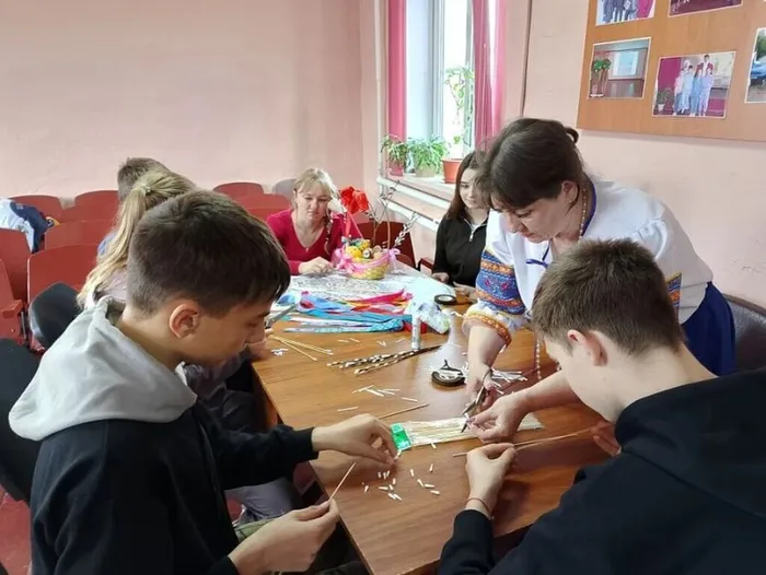 Изготавливам веточку вербы