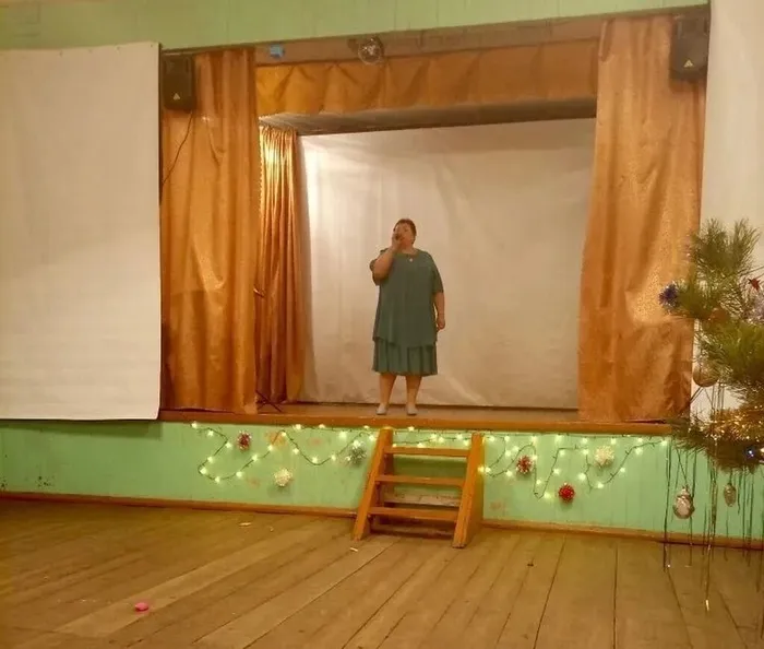 Для вас поет библиотекарь Н. В. Волжина