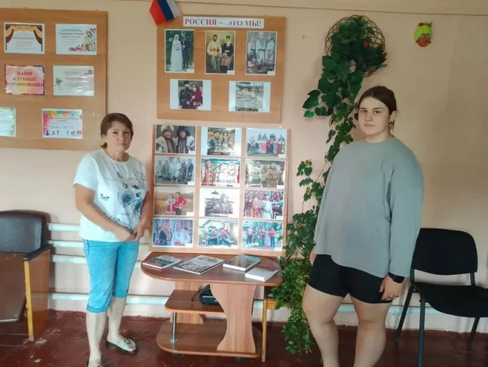 Знакомимся с книжной выставкой