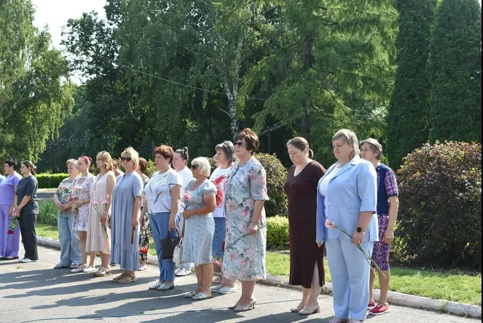 Библиотекари в числе присутсствующих на митинге-реквиеме