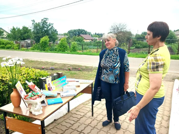 Знакомимся с книжной выставкой
