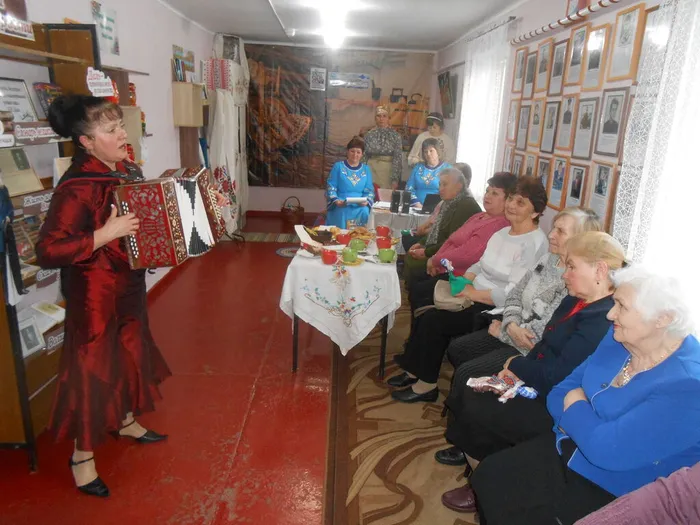 Частушки и страдания в исполнении О. В. Лейко