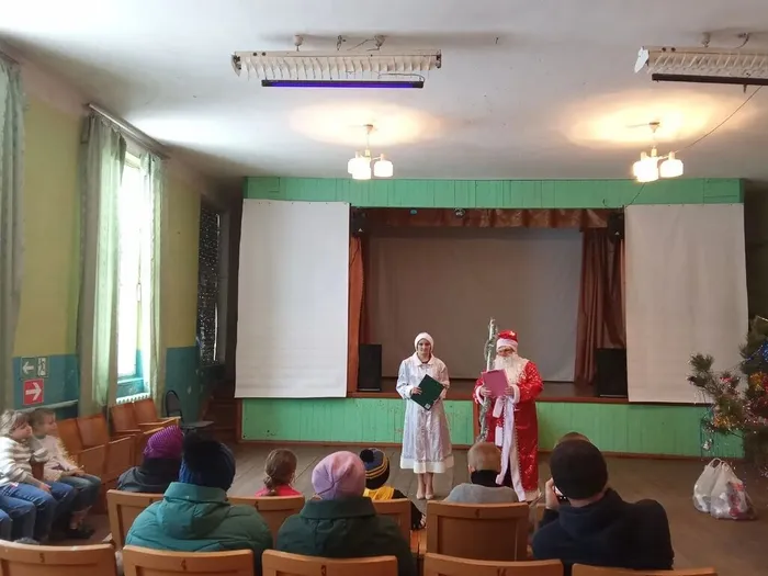 Ведущие праздника