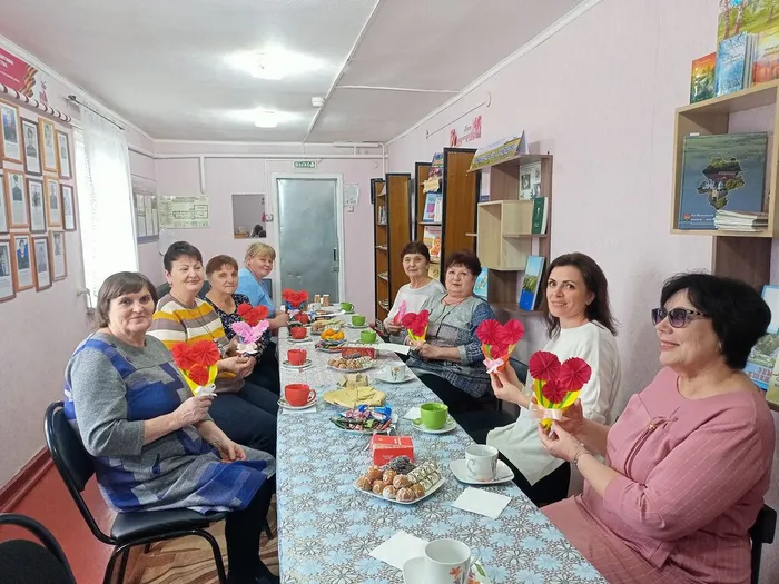 Букетики присутствующим